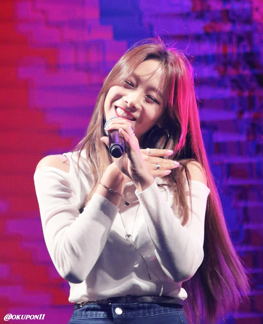 yujipics's tweet photo. 160923 💜 https://t.co/vjk0jdPBNB