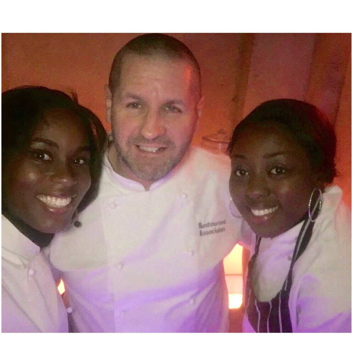 Nattinatnats's tweet photo. #RASummit2016 Hot Chocolate Bar @chefjeremyford @rashida088 @AlexCirillo1 @RA_Food https://t.co/cZIvdUQ1Hc