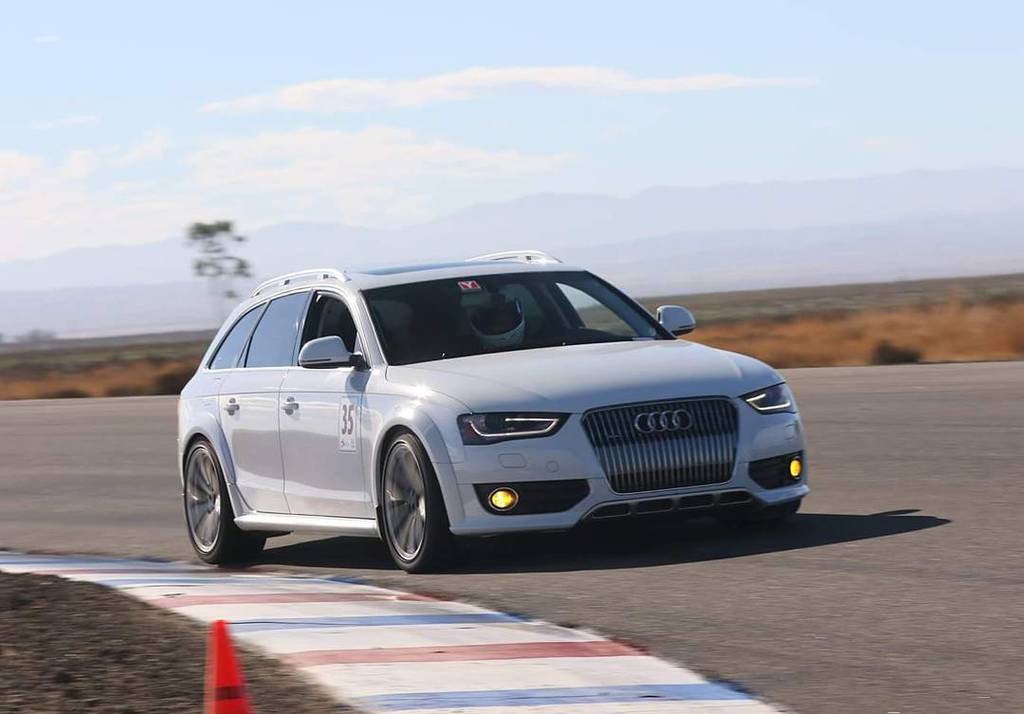 Camp_allroad's tweet image. More #buttonwillowraceway fun from @audiavantprojectusa | #campallroad #Audi #allroad #Aud… ift.tt/2gIppPC