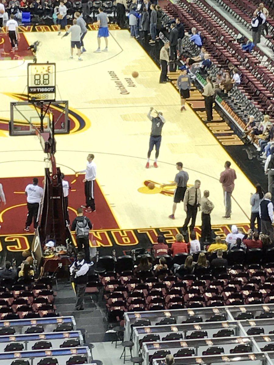 CsHarley's tweet photo. So excited to King James live at the Q!  @cavs 
#CLE https://t.co/X7hYUPSqia