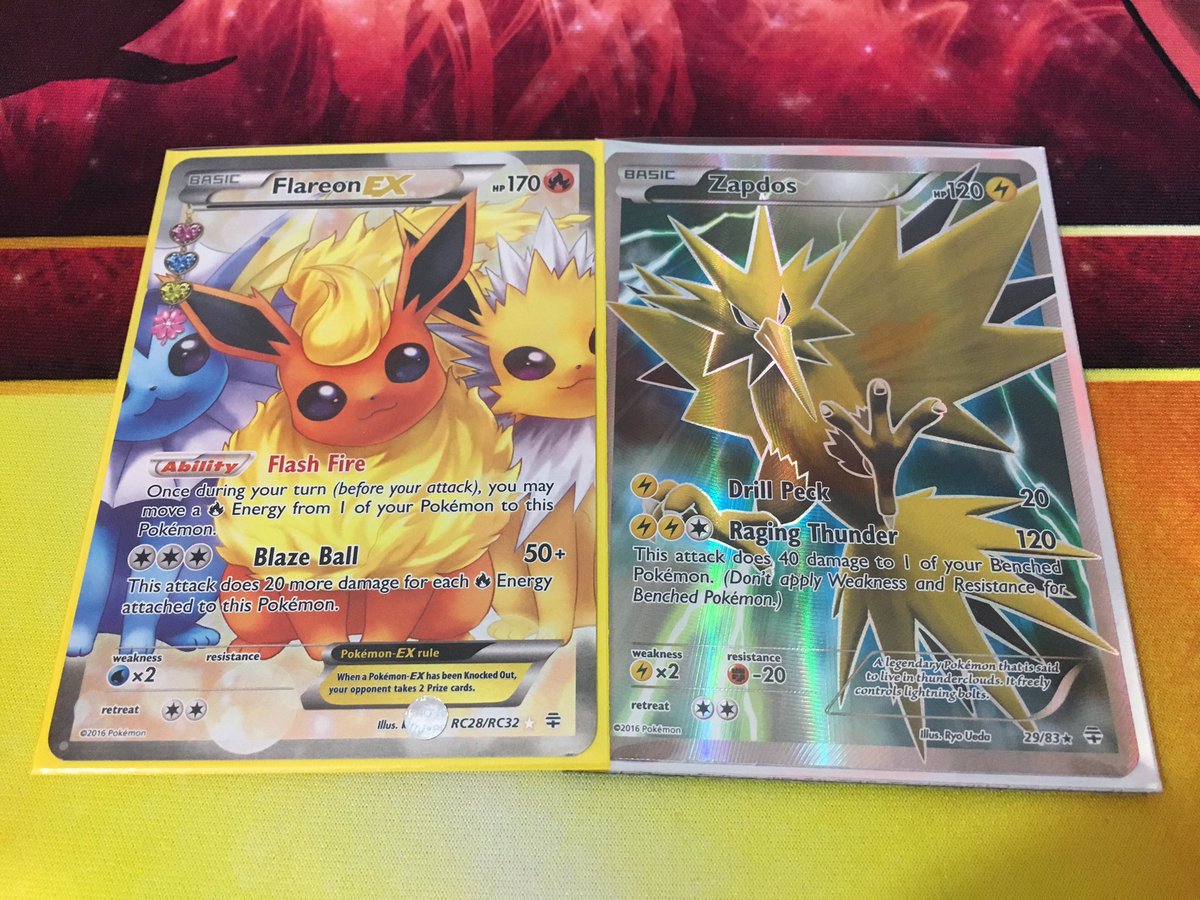 FlygonCards's tweet image. 500 FOLLOWERS GIVEAWAY! Just follow and retweet for your chance to win a Flareon EX FA or a Zapdos FA! 2 winners, ends Dec. 9! Good luck!