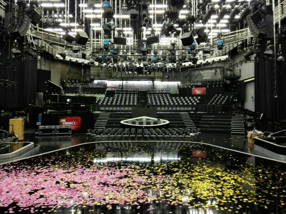 GregViE's tweet image. Jetzt hat man in Studio 1 des #ORF die große Chance auf Ruhe. #dgcc16