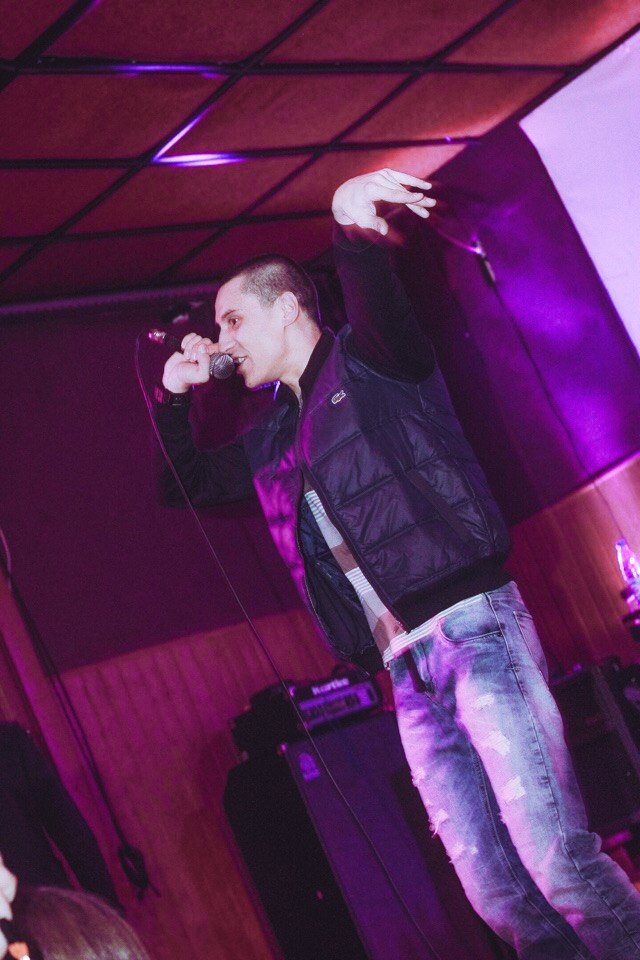 Krays36 tweet picture
