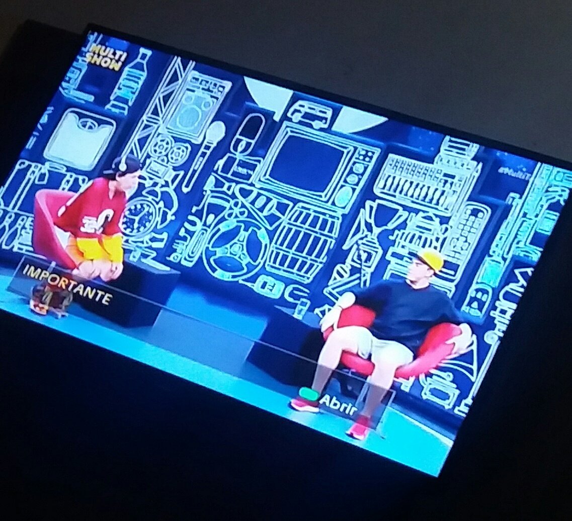 analuadoceu_'s tweet photo. Os melhores @whindersson #multitomep05 https://t.co/9egywoeOSW