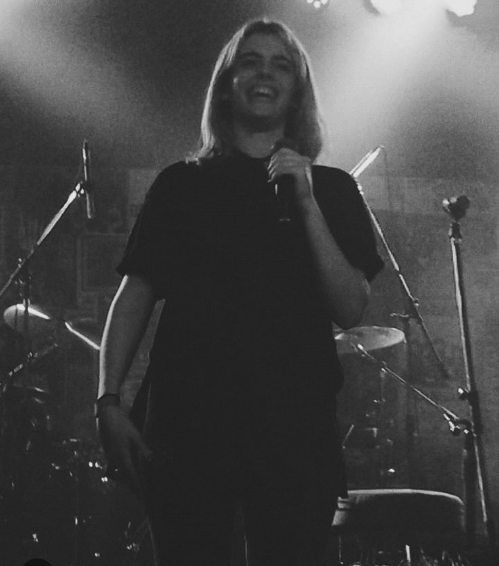 anawithchia's tweet photo. esta foto no puede ser mas hermosa, su sonrisa lo dice todo BORN TO SHINE PARRAVICINI https://t.co/PghbCOdZFj