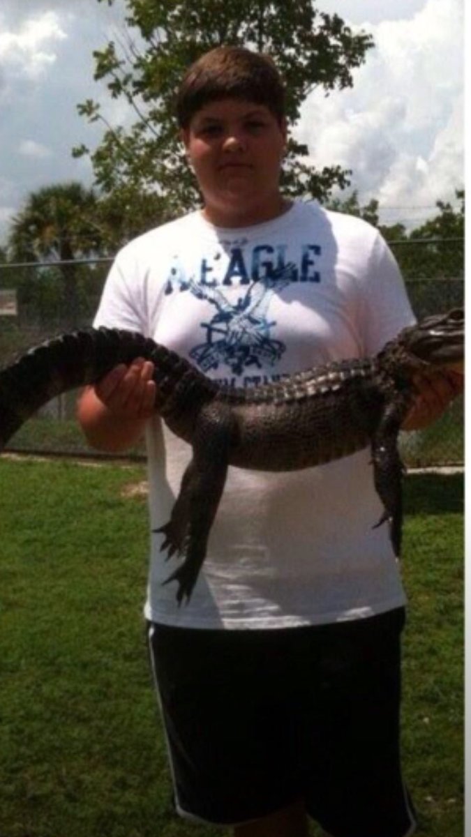 FettyGainz's tweet image. I&apos;m still ugly, just got some muscles now #DubChallenge