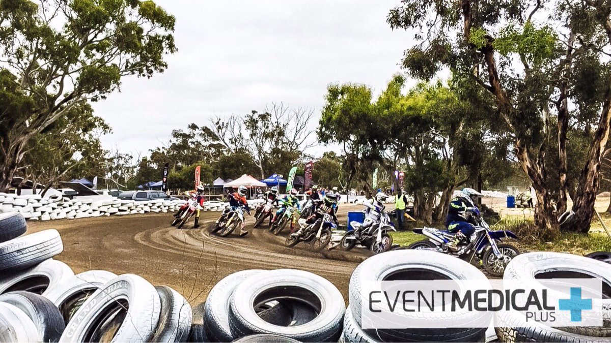 EventMedPlus's tweet photo. Tearing up some dirt at the Day Road Spectacular! #mudntarsmcc @motorcyclingsa #motox https://t.co/u2EXFXslDH