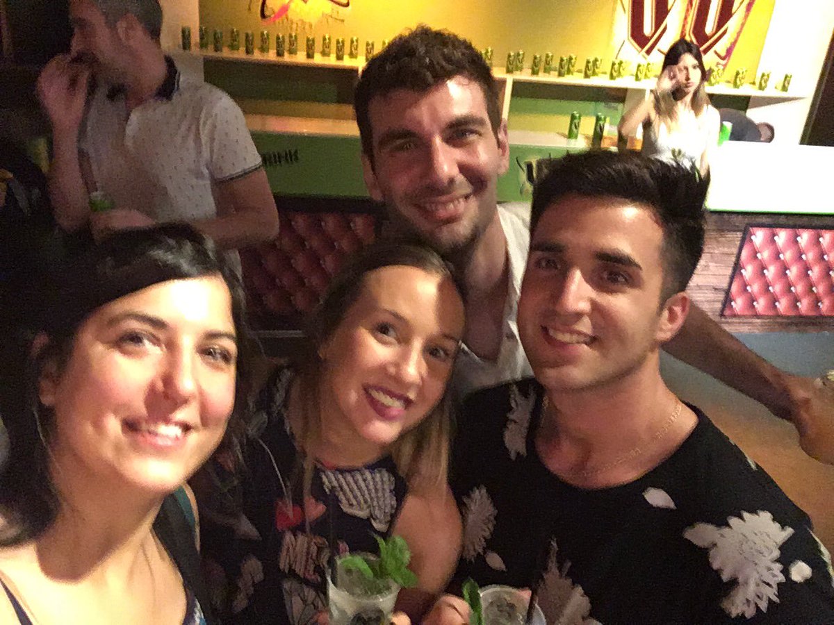 ProGourmetOK's tweet photo. Ahora cubriendo @JumboArg #DeliandWine #Gourmet https://t.co/fugUhmGOse