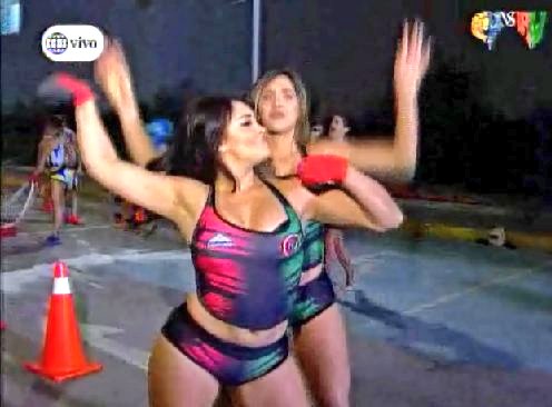 ArielCruzado123's tweet photo. Vamos con Todo Retadores 💪💪💪😍😍😍   #HoyGananLosRetadores @MicheilleSoifer @PalomaFiuza_1 https://t.co/9gZbVmoo7j