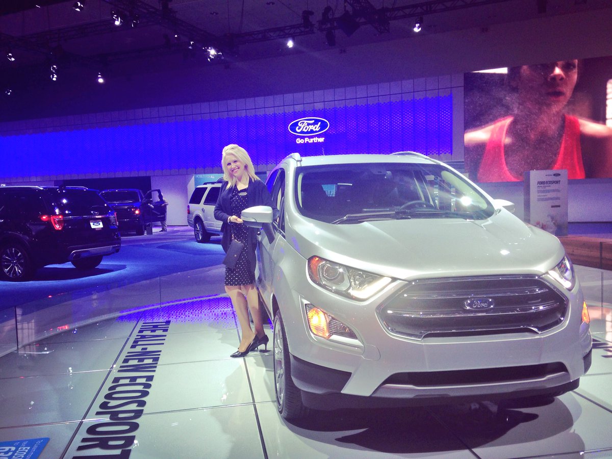 Ford_LauraP's tweet photo. Our new #Ecosport is here! Compact #SUV with lots of space! It's small but mighty! #fordlaas #laas2016 #laautoshow @laautoshow https://t.co/hCPlXZQ4DL