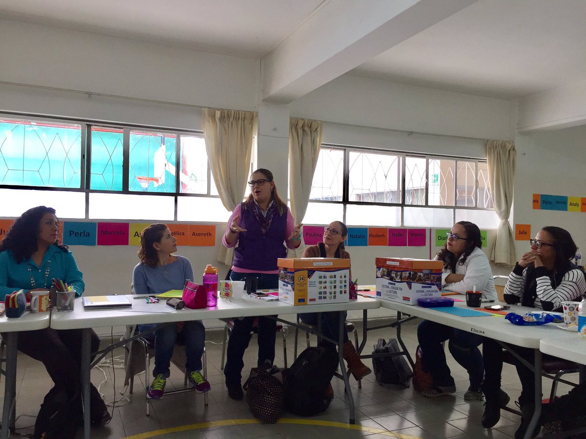 Eduser_Torreon's tweet photo. Consejo Técnico Escolar: nuestro momento de re-aprender y valorar nuestra labor diaria. #CTE #SEP Gracias maestras! @escuelaser https://t.co/Bpx3gTEyTJ