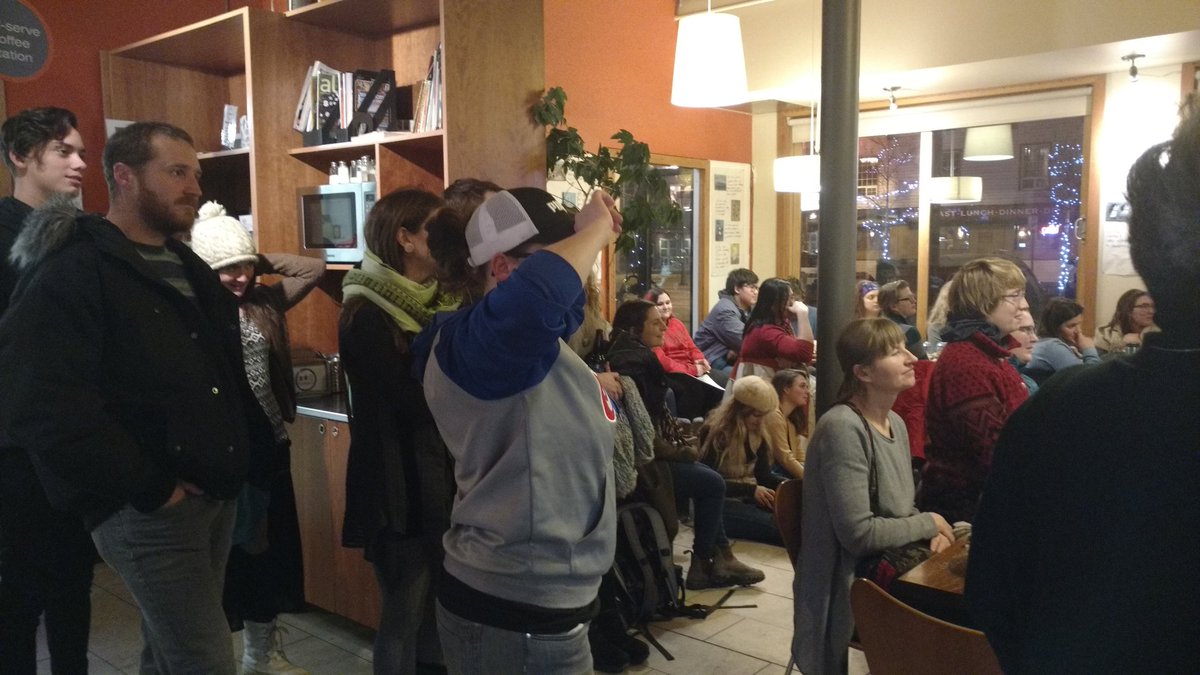 smrtpopups's tweet photo. Kicking off 12 days to end violence against women with great community support. Come and join at baked #EndViolence https://t.co/obUIZuj3NJ