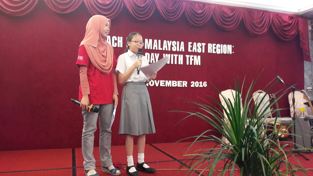 saz_lasung's tweet photo. What a beautiful story of how our @TeachForMsia Fellow Fatin worked with her student to build confidence to speak publicly. #TFMEast https://t.co/3MNpoBPyRj