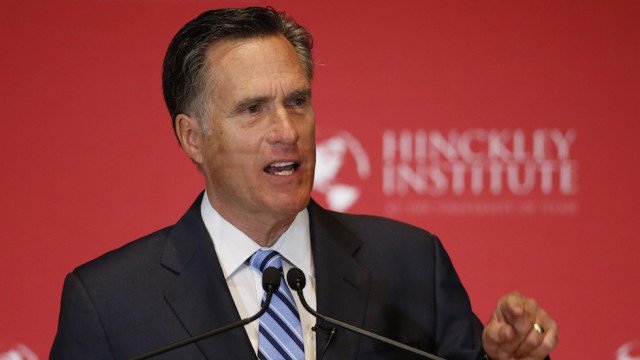 thehill's tweet photo. Trump wants Romney to publicly apologize in exchange for Secretary of State job: report https://t.co/CU8DEKmW0b https://t.co/QepVmzOXUJ