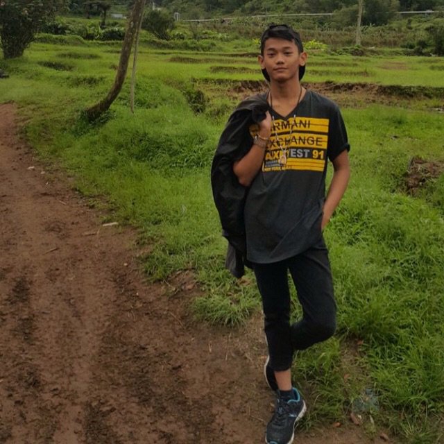_donicool123's tweet photo. Did you miss me? I'm here! #BIGOLIVE >  Pagii.  https://t.co/BE6kIy830T https://t.co/6ofmACdMiB