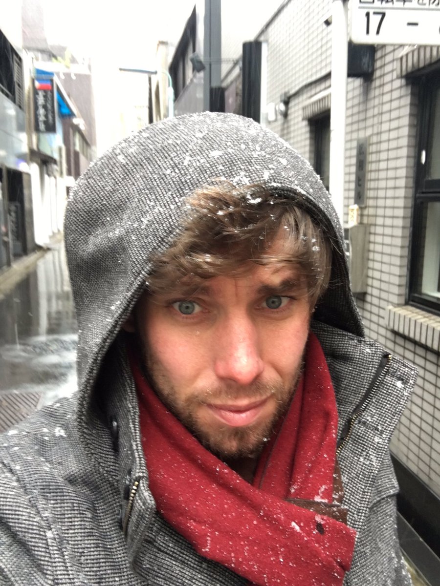 weberchefjamie's tweet photo. Tokyo you have been a pleasure, earthquake, snow and a great Demo with a fun crowd #tasteoftokyo @tokyobigsite @WeberGrills https://t.co/Qhb8A2llHQ