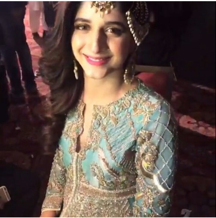 Jannathocane777's tweet photo. @MawraHocane was All Set To Walk The Ramp 😍 #MawraHocane walks for #MohsinNaveedRanjha #showstopper #Absolutegorgeous 👌😍❤😚 https://t.co/1Svg5evFlJ