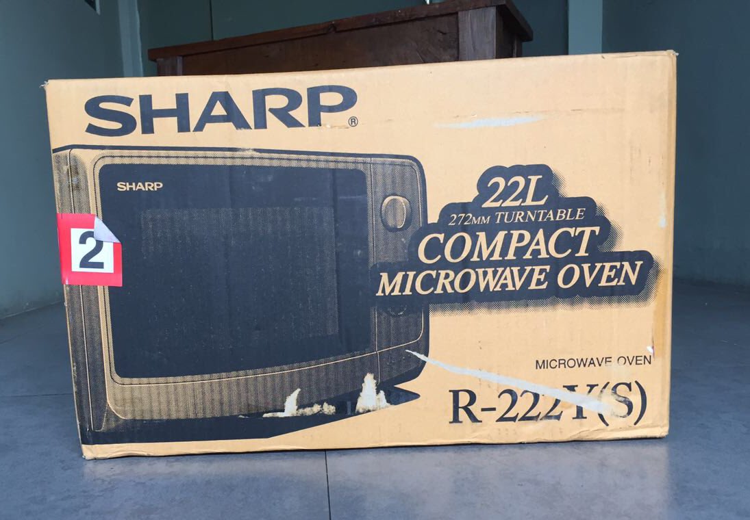 Take this brand new Sharp microwave home now for only Rp 500k! #charitygaragesale <a href="/TREEANGELO_/">Treeangelo Coffee</a>