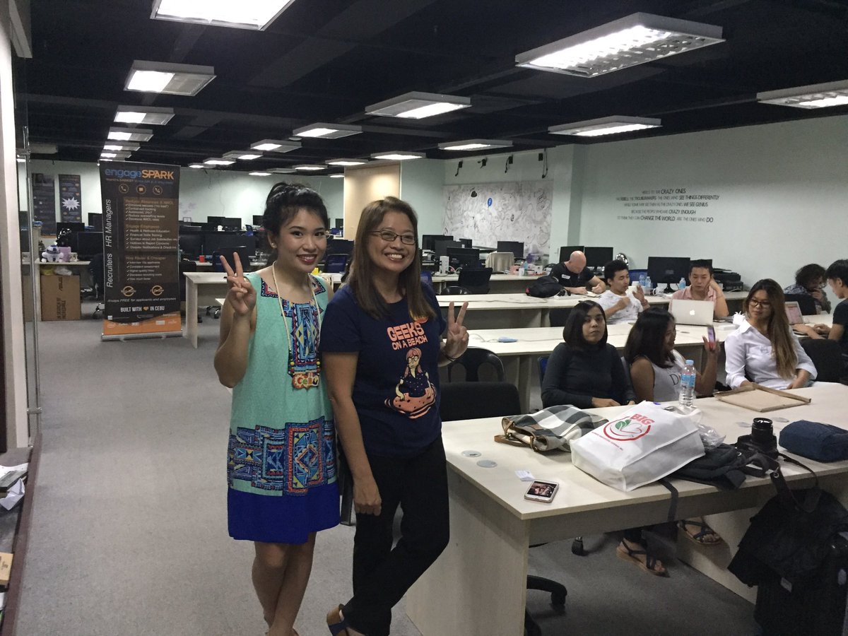 GeeksOnABeach's tweet photo. Yep @cyreneq global influencer of @Snapchat in #Cebu @theTIDECebu  get ready! @techtalks_ph @am_tins https://t.co/gFbt9Jp39u