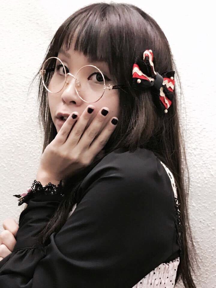 venus_sakura's tweet photo. #japanfashion #arkrouge #ギャル #Gal #OPI #ChristmasBoxSet #NailLacquer #BreakfastAtTiffany #Blackberry #passiontimes熱血時報 #國立大台passiontimes https://t.co/Z428zgQ1Vt
