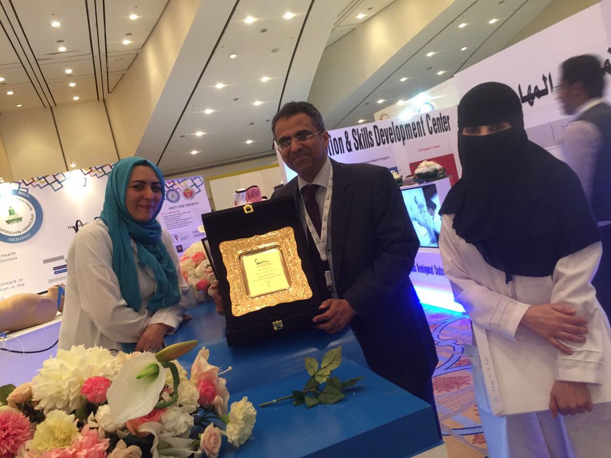 draaarab's tweet photo. @bokera1
@shsc_moh
#مؤتمر_المحاكاة_٢٠١٦
#SHSC2016 https://t.co/rNesC1s1Fw