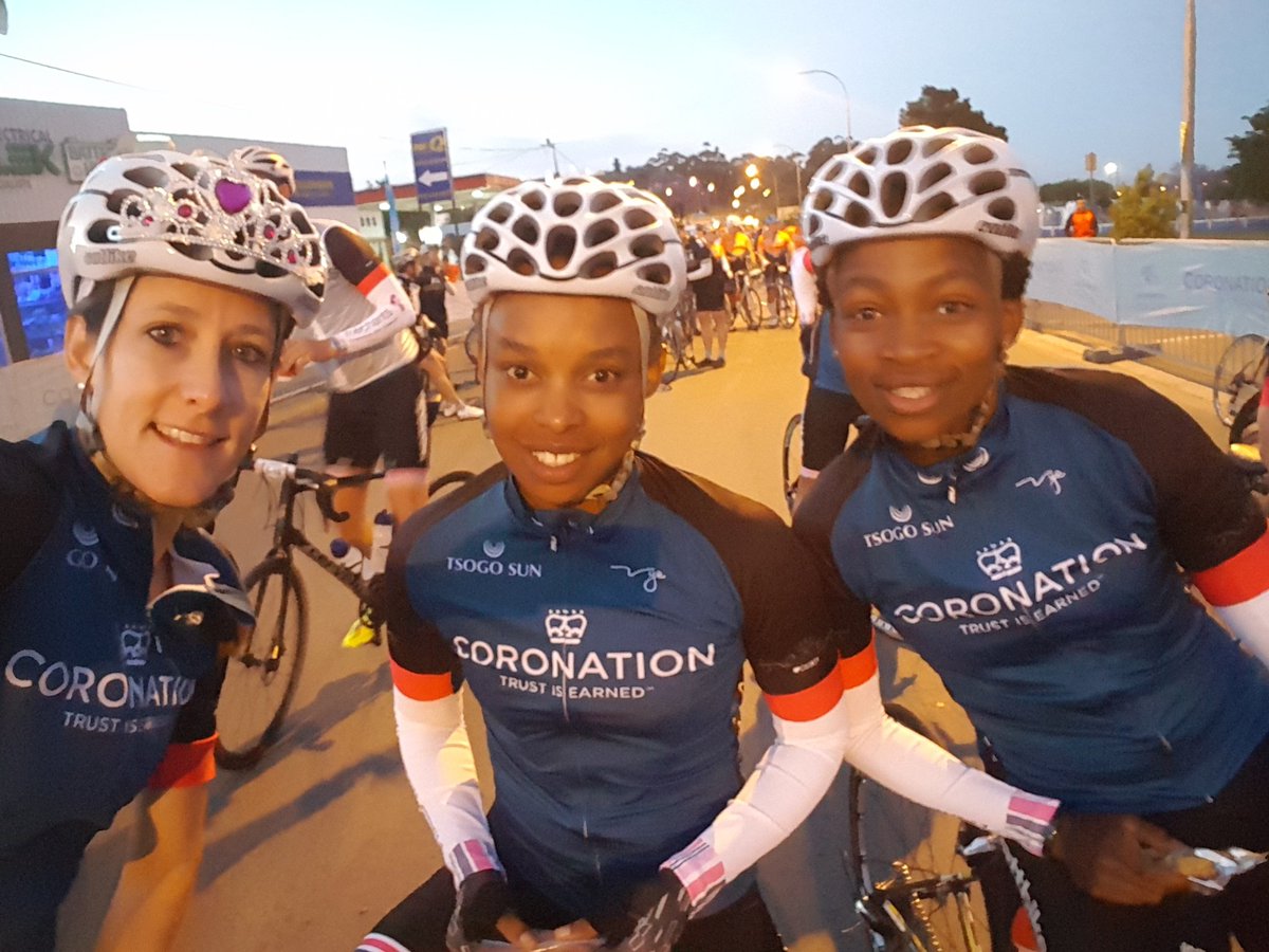 LiseOlivier's tweet image. Start of @TheCoronationDC with these chommies.