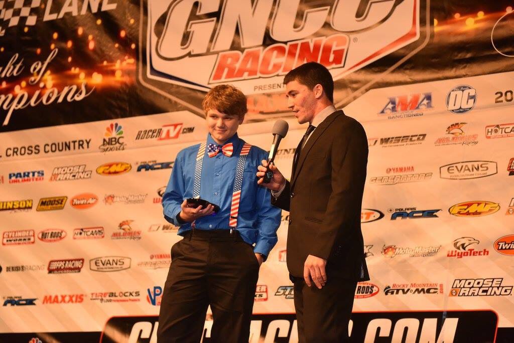 GNCCRacing's tweet image. @Walker_Fowler presents Mikey Nickels with the Youth Rider of the Year Award! #GNCCbanquet #GNCC