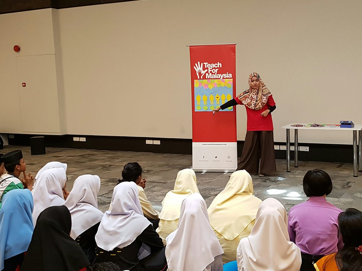 chansoonseng's tweet photo. A workshop about love of learning! #TFMNorth #TFM2015 https://t.co/5gUYdMpLqx