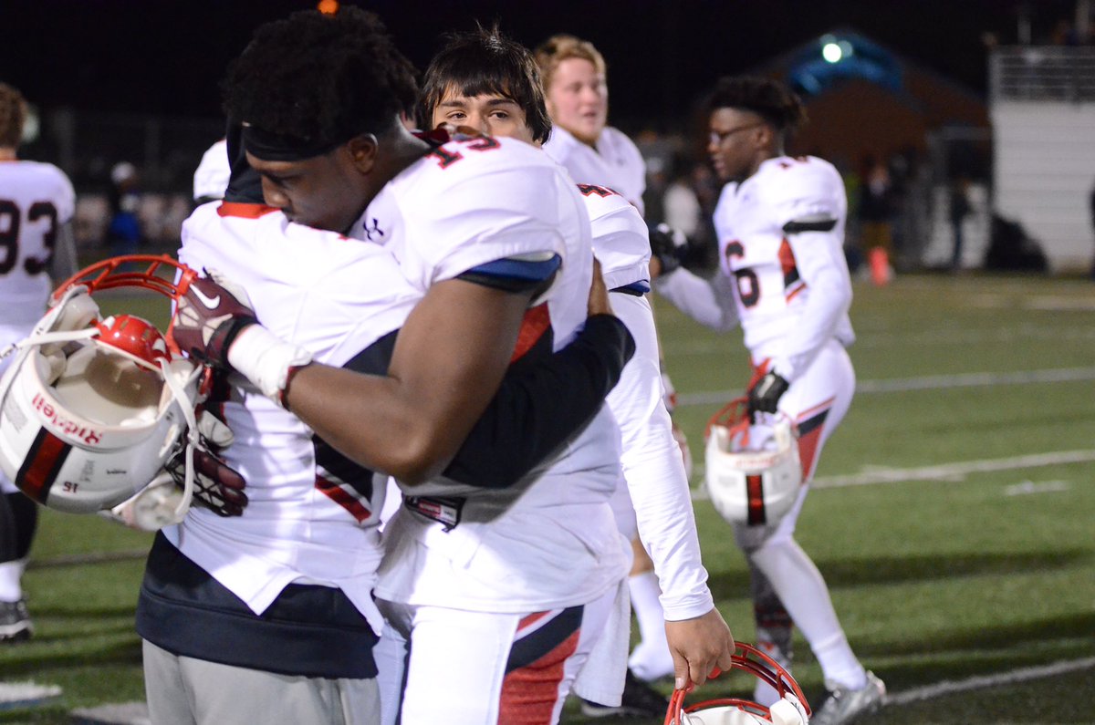 zac_chamblee's tweet photo. Tough way to go out, but these guys accomplished a lot. Let's all pray next season comes soon for all of our area teams. https://t.co/sL0HVFAbXt