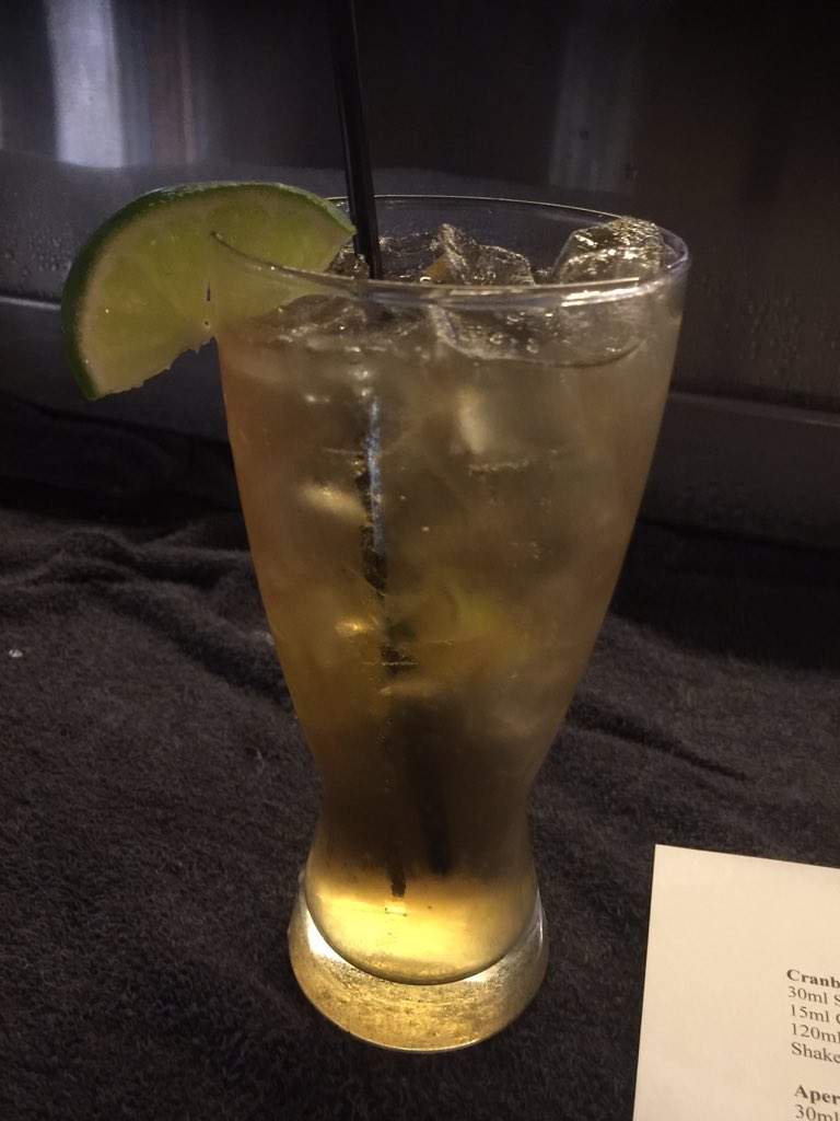 TheBigMarn10's tweet photo. We made a cocktail in honour of @dizzy259 today at work! #nightwatchman https://t.co/xYGH5Iz1Qg