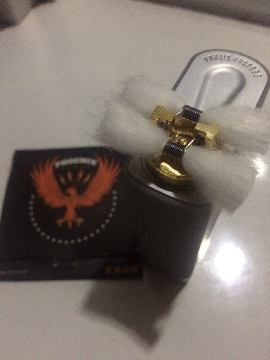 phoenixsupplyid's tweet photo. #phoenixwire x #phoenixfeather for #subohm project, #beautycoil and #flavorjunkie 🙏🏼🇲🇨
.
#vapeporn #vape #Bandung #Indonesia https://t.co/whP6jYLYl0