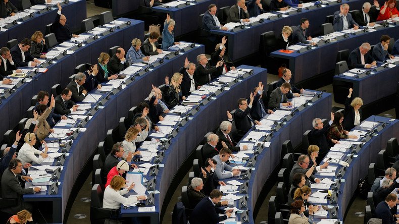 intraa's tweet photo. #FranceInfo #France24 Résolution du parlement de l'#UE contre les médias de la #Russie : https://t.co/Wrfk7Zu0LK https://t.co/rXP2AW1ihY
