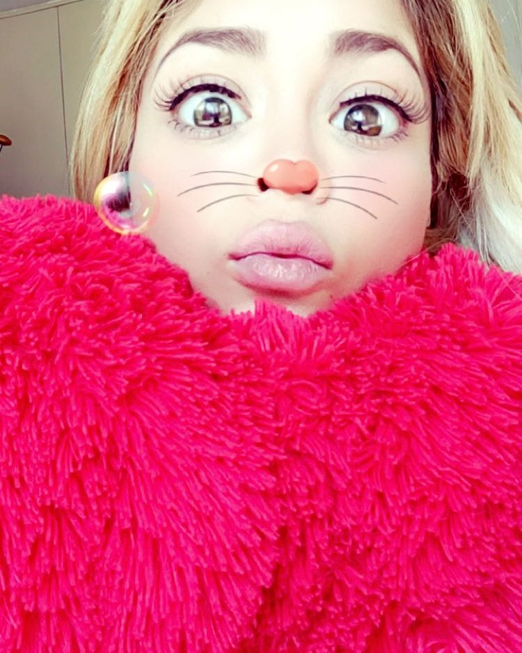 Sheyla Rojas (@sheyla_rojasr) on Twitter photo 