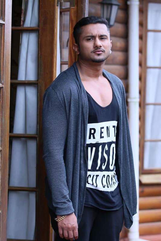 RapperboyPrinc1's tweet image. Indian superman
yø yø høney singh