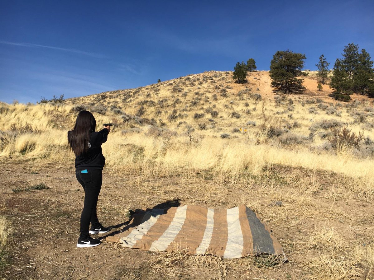 xox_toni25's tweet photo. Lit ass morning, so worth getting up at 6 this morning 😂💛🔫 #FirstTimeShooter https://t.co/iNpq0OML2s