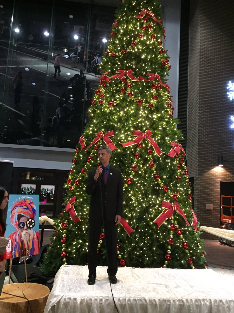 GlobalGirlPower's tweet photo. #Vancity recognizing the need to end #VAW working together @MEAIndia #RajivChander #MuhammadTariq @HarjitSajjan @16DaysCampaign @Lucky_Gill https://t.co/VGcry8XHrz