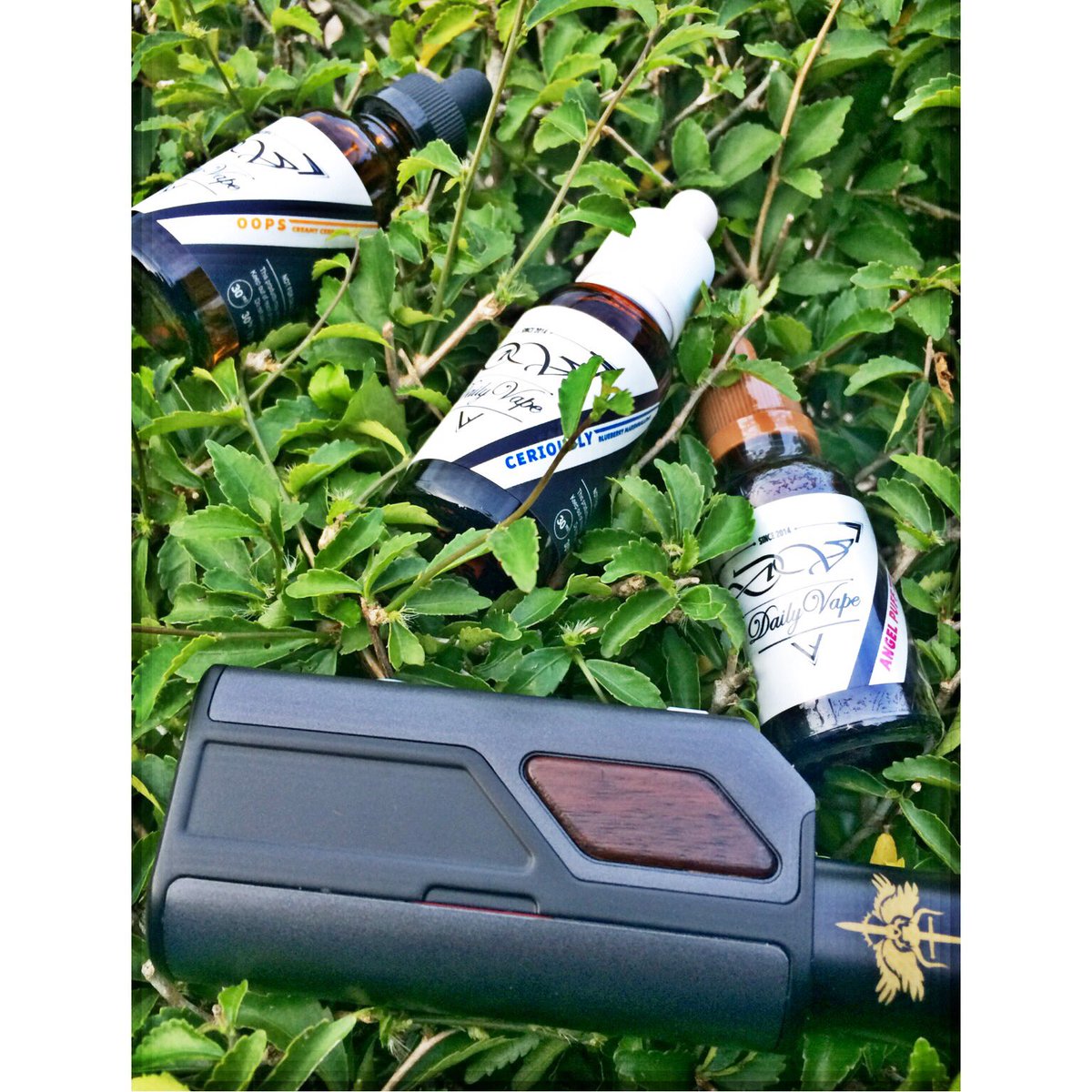 febriiiilucky's tweet photo. Flavor list :
Dailay vape liquid
✔️angelpuff
✔️oops
✔️ceriously
30ml | 3 mg
((18+))
So CREAMY and yummy👌
#jualliquid #dailyvape #VapeOn https://t.co/TvU7tFTNYg