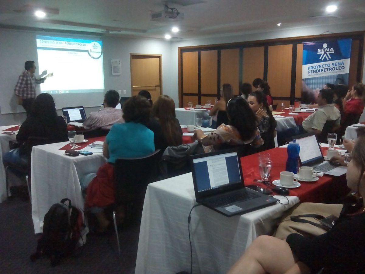 fendisander's tweet photo. @SENAComunica seguimos reentrenamiento laboral y formacion para larga vida  Aguachica BUCARAMANGA BARRANCABERMEJA https://t.co/ENkXPy7d3C
