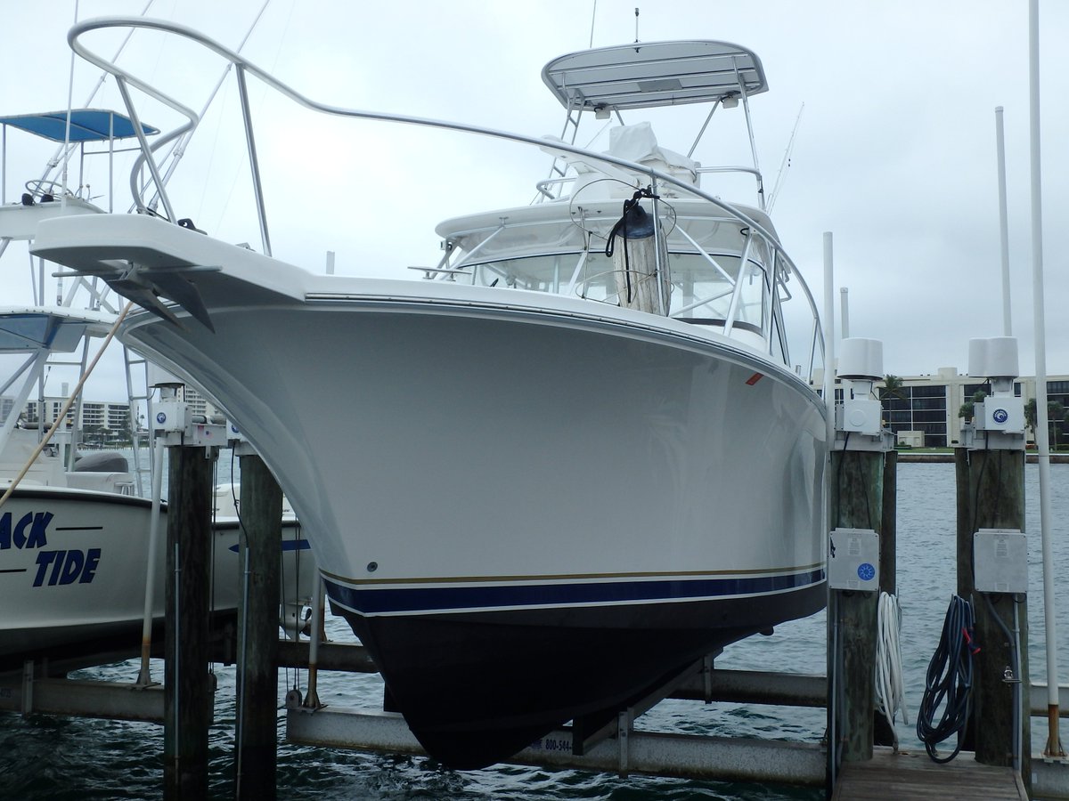 thermoman7's tweet photo. 10 % off of compression testing on inboard gasoline engines https://t.co/MjYuOmZqKO  #boatenginerepair, #boatdiagnostics https://t.co/2wE3aK3iPf