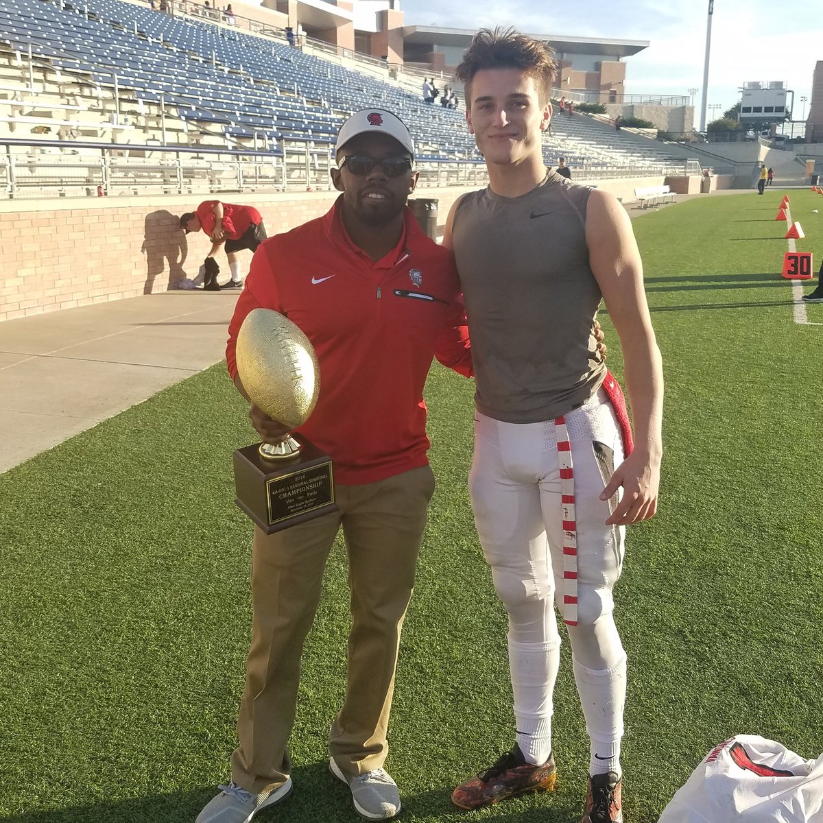 CoachReynolds23's tweet photo. The kid @Connorhtown https://t.co/EOdeAwLat0