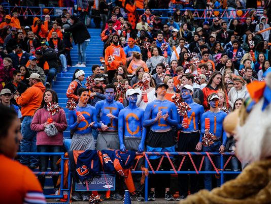 gosanangelo's tweet photo. Huge crowd lends support, electric air to Central's final game of season https://t.co/1NbBK6Q9oo https://t.co/GOlVUOoVxd