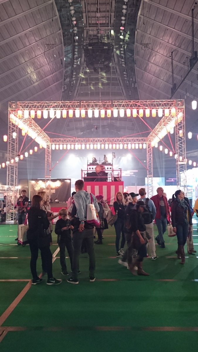sfvtateish's tweet photo. もしもしにっぽんFESはじまりました！
【浪漫夢杏】展���中です。ぜひ遊びに来て下さい♪#もしフェス #原宿ニッポン商店 https://t.co/Zi6kv5y0hq