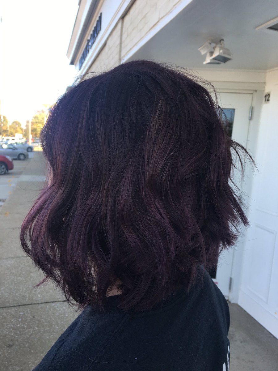Mxtrain's tweet photo. Went purple for 3 weeks and I'm already back to blonde oops https://t.co/om3iRgENGp