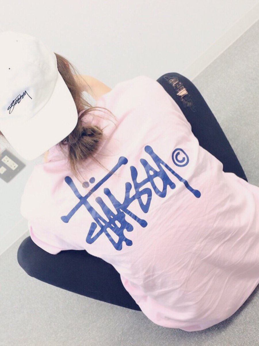 __pkc14's tweet photo. ✔️stussy girl すきなひとRT🌷🌷 https://t.co/7dLdtXTINO