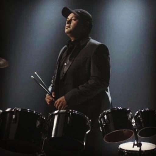 marisheulalin's tweet photo. #BWmode #ProfessionalLook #Drums #filter #BlackandBlack #DrumSticks #ThamanSS #SST @MusicThaman #USphotoshoot https://t.co/At8t6sVj7m