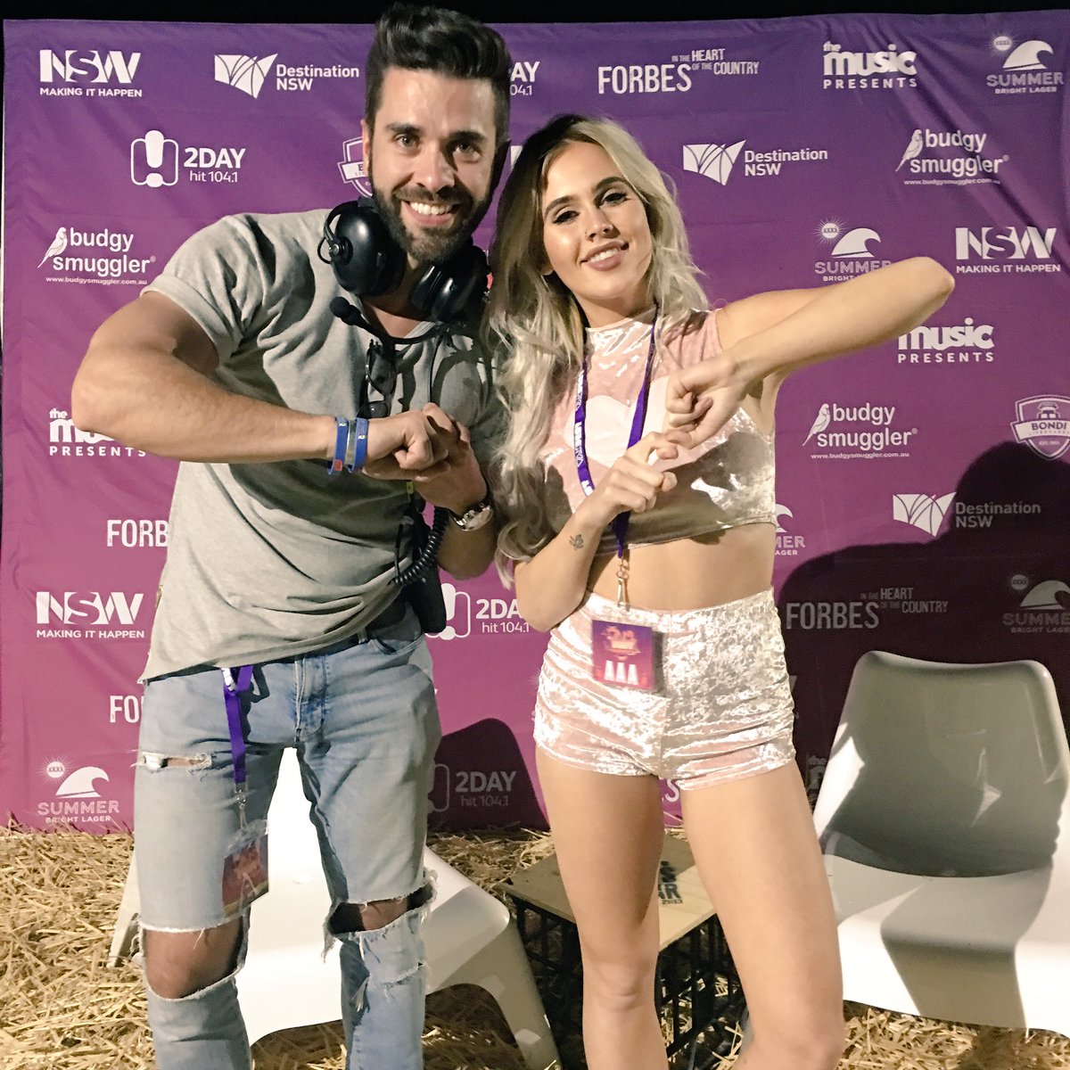 SaveOurSons's tweet photo. Gorgeous @djtigerlily rocked it @ VanFest & sent love & support to Duchenne Families #Link4DMD #VanFest https://t.co/fSJoUfLCNq