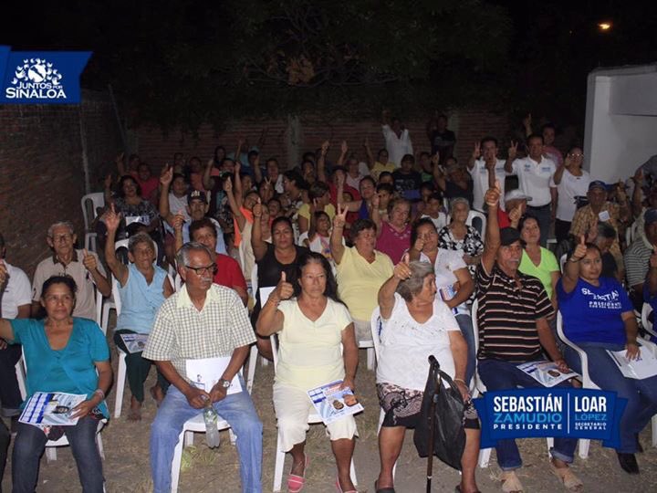 LoarL's tweet photo. Comparto el animo de los Panistas para trabajar #JuntosPorSinaloa. Agradecidos con #ElRoble #Walamo y #VillaUnión! https://t.co/a2ClYZEfV4