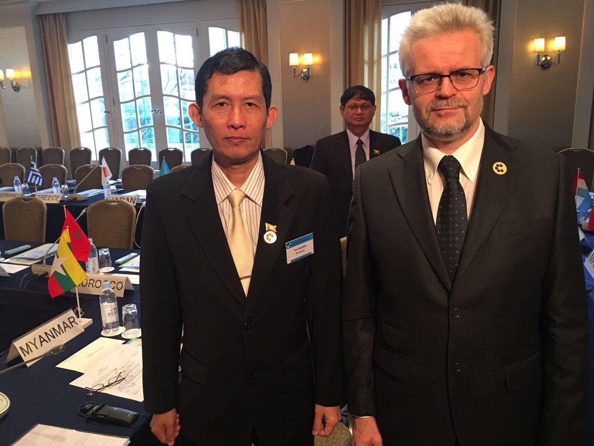 SecGenEnCharter's tweet photo. #Myanmar will consider signing #IntEnergyCharter & become Observer in 2017: T.Naig, DepMin Energy & Electricity at 27th Energy Charter Conf https://t.co/SyIKqnmTXN