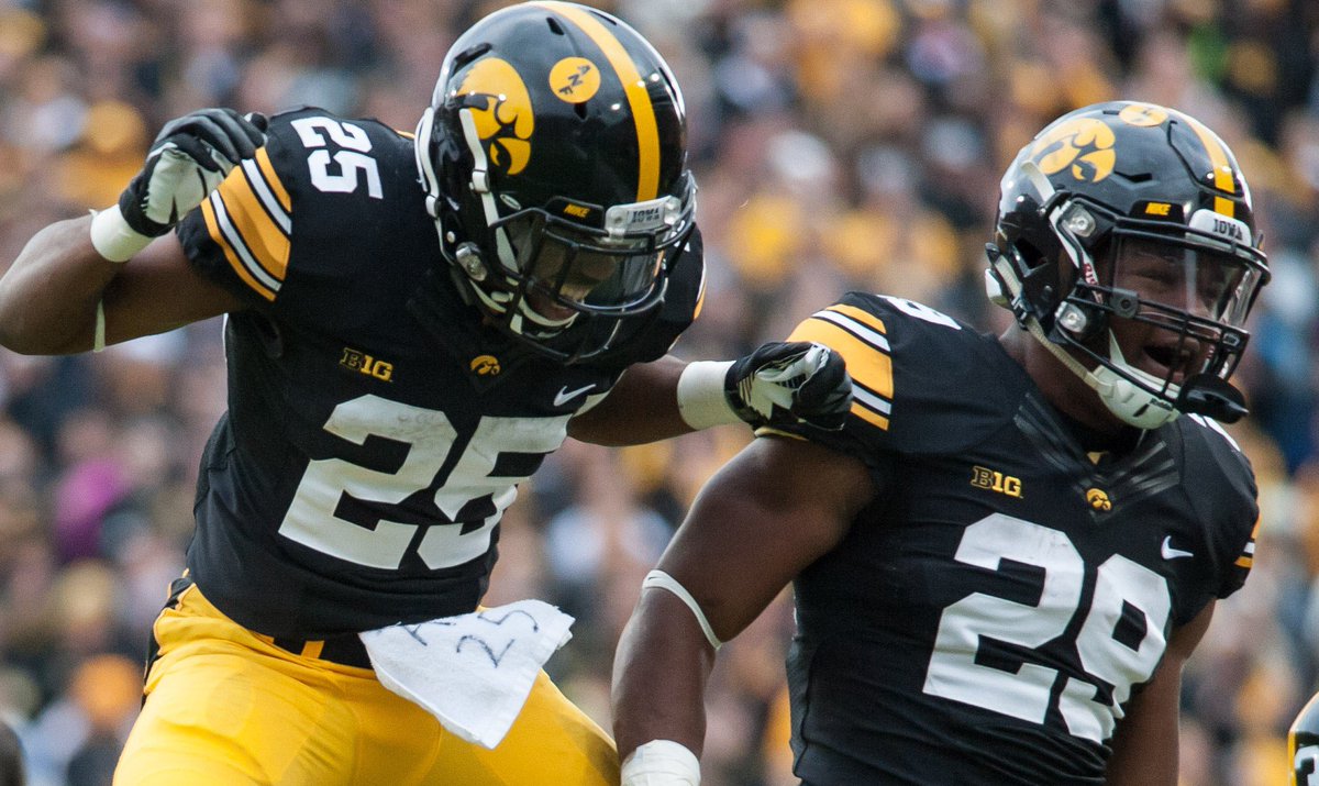 BlairASanderson's tweet photo. Iowa RB duos
2016 
L. Daniels 1,013 yds
A. Wadley 966 yds
1984
O. Gill 920 yards
R. Harmon 907 yds
1990
N. Bell 1,009 yds
T. Stewart 844 yds https://t.co/CW3lBNu2kO
