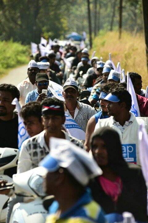 FreeAtul's tweet photo. #KumarVishwasInGoa

AAP everywhere in Goa https://t.co/SEbMmFrUnL